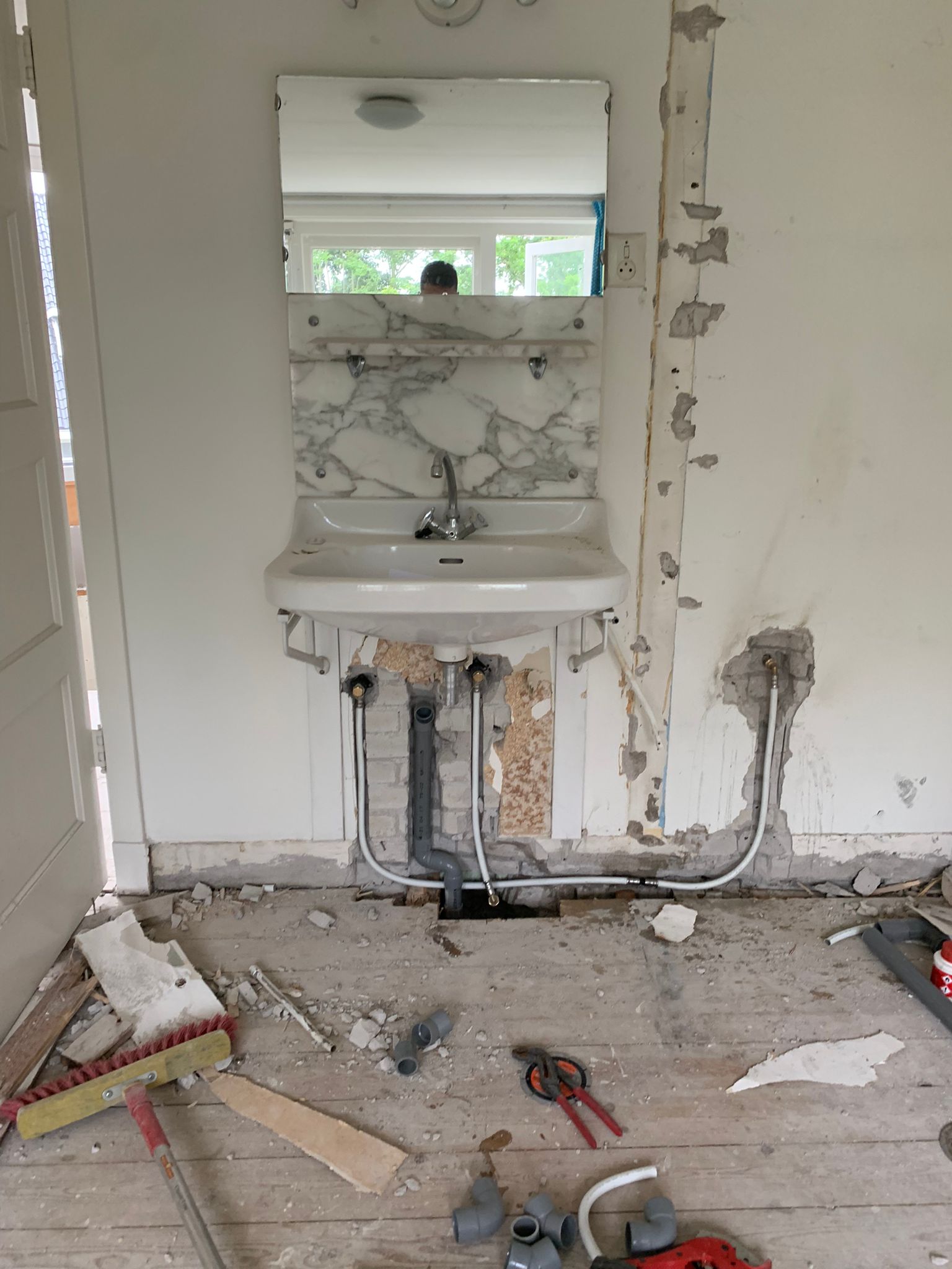 aanleggen waterleiding Zevenhuizen